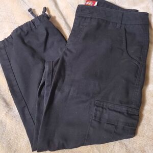 Dickies capri pants